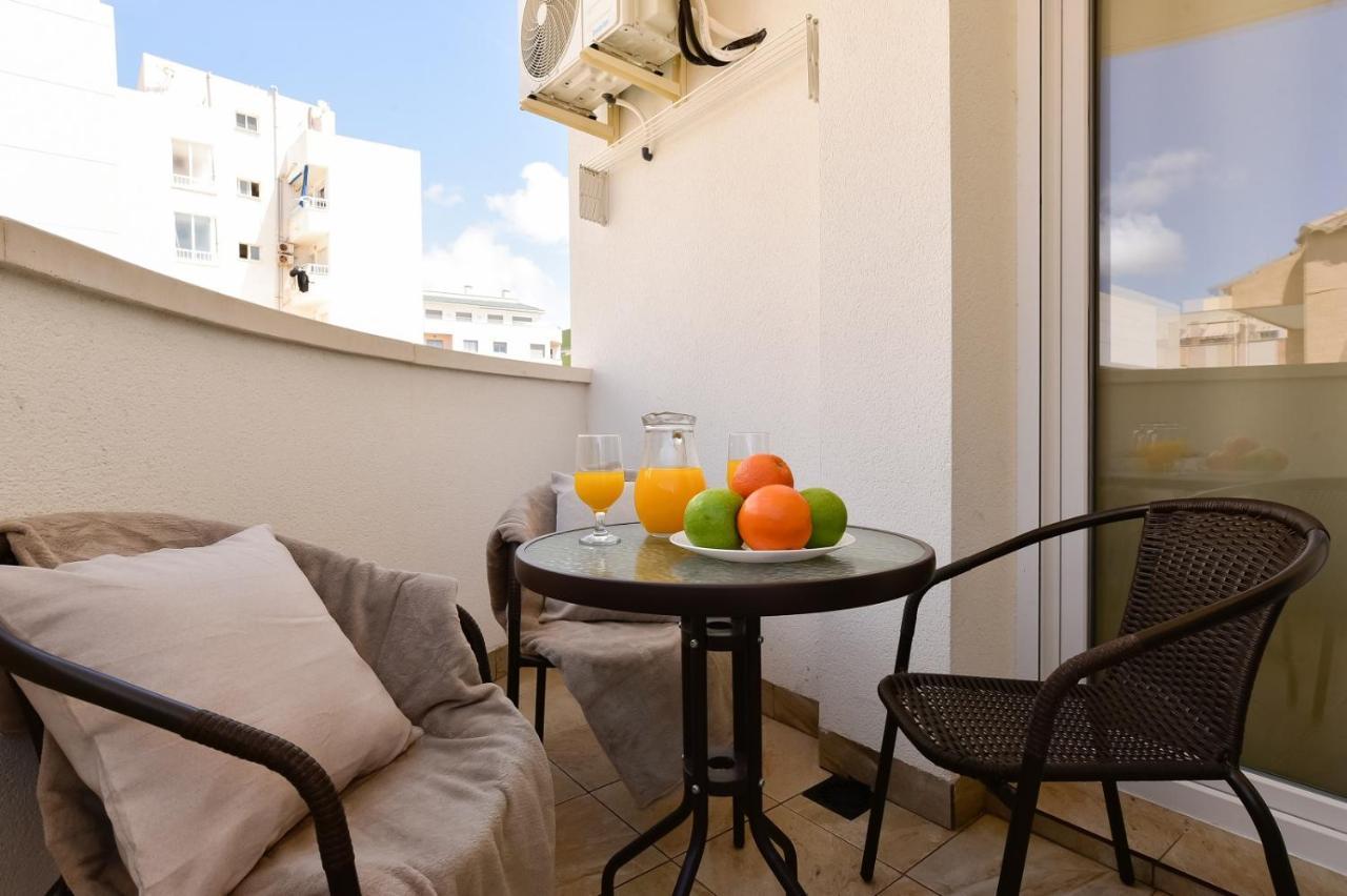 Apartments Cura Beach Torrevieja Bagian luar foto